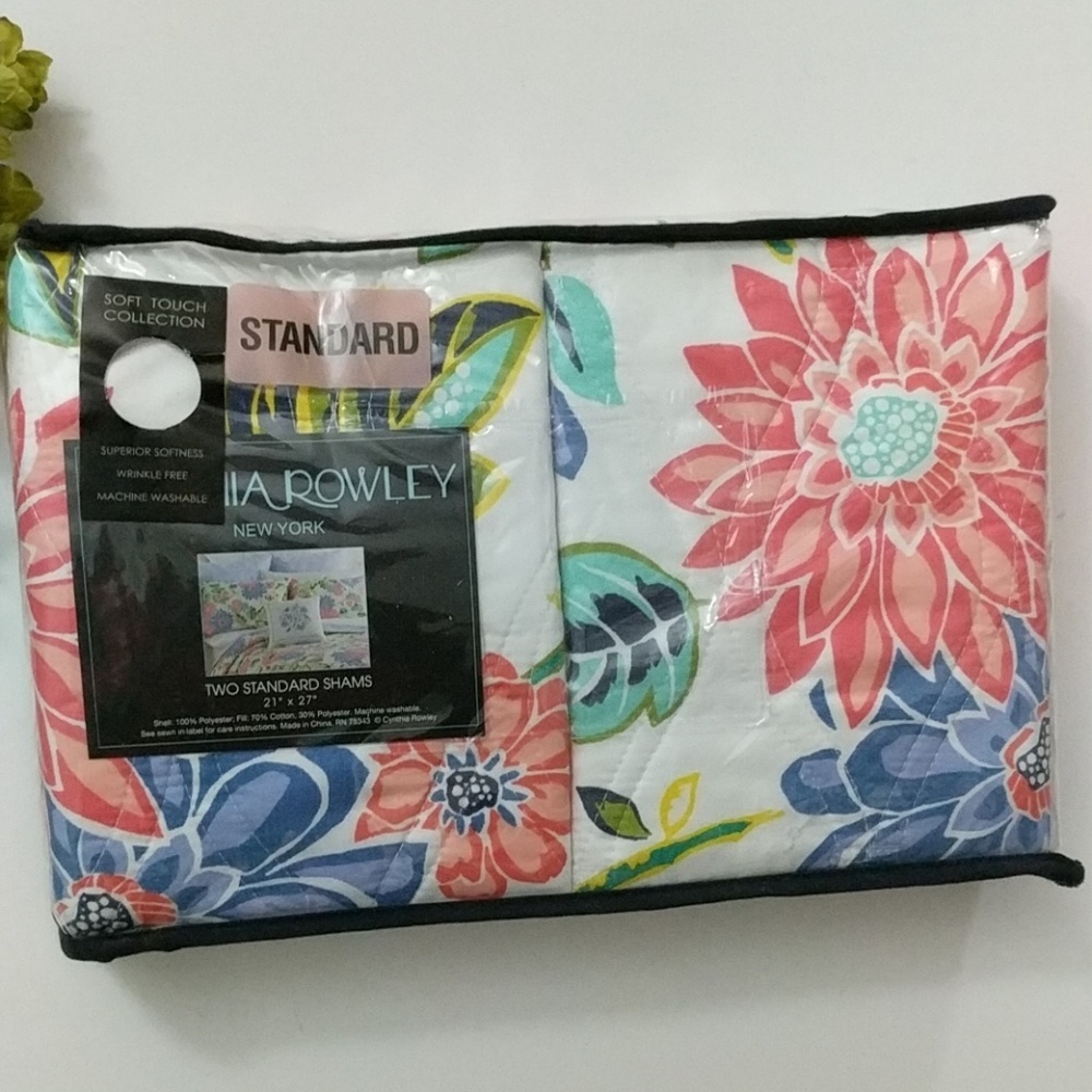 Cynthia Rowley Floral 2 Standard Pillow Shams